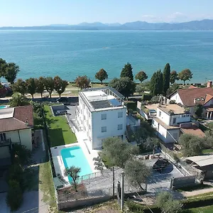 Adriana Aparthotel