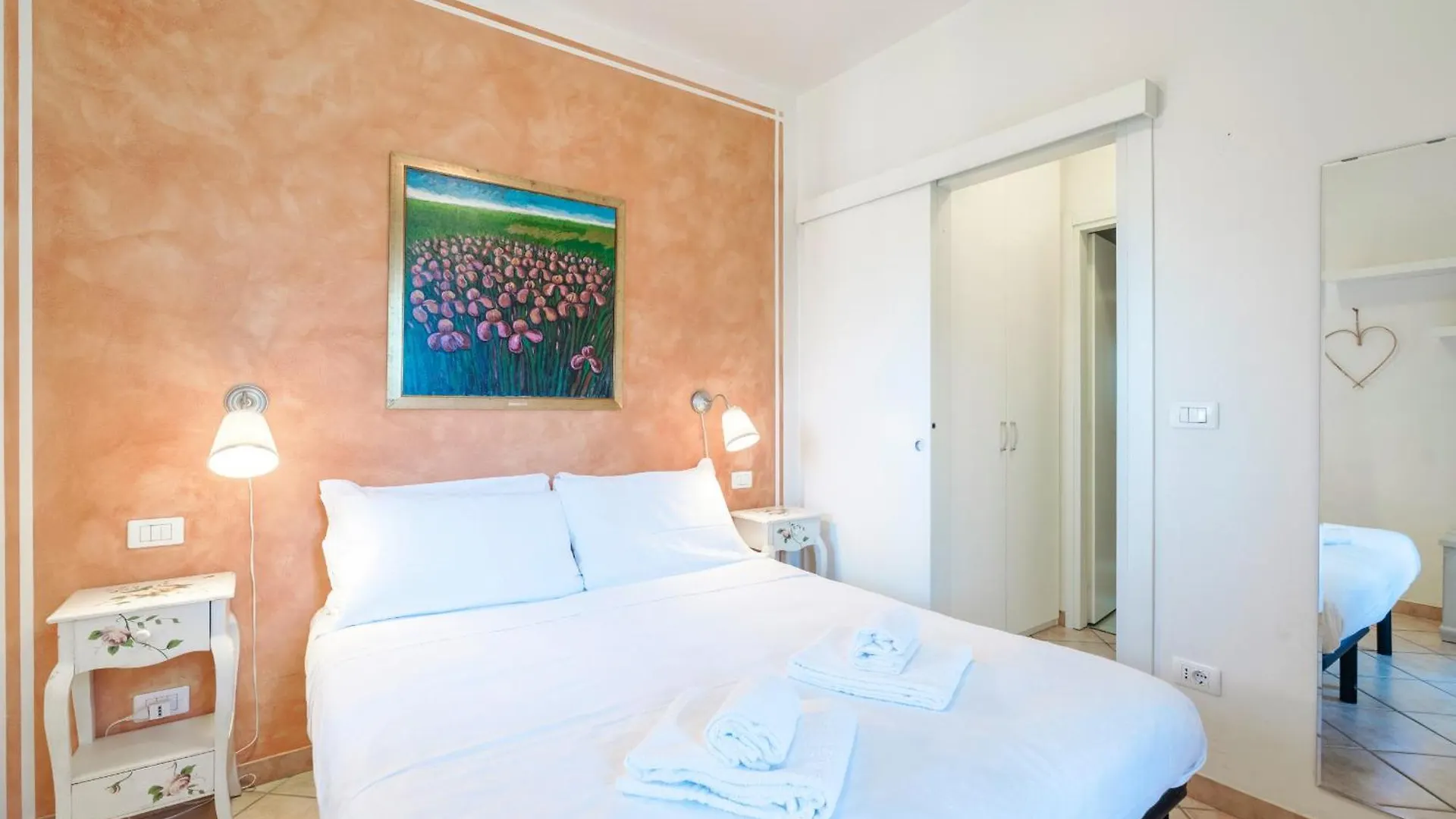 Blue View 3 - Regarda Travel Apartment Bardolino Italy