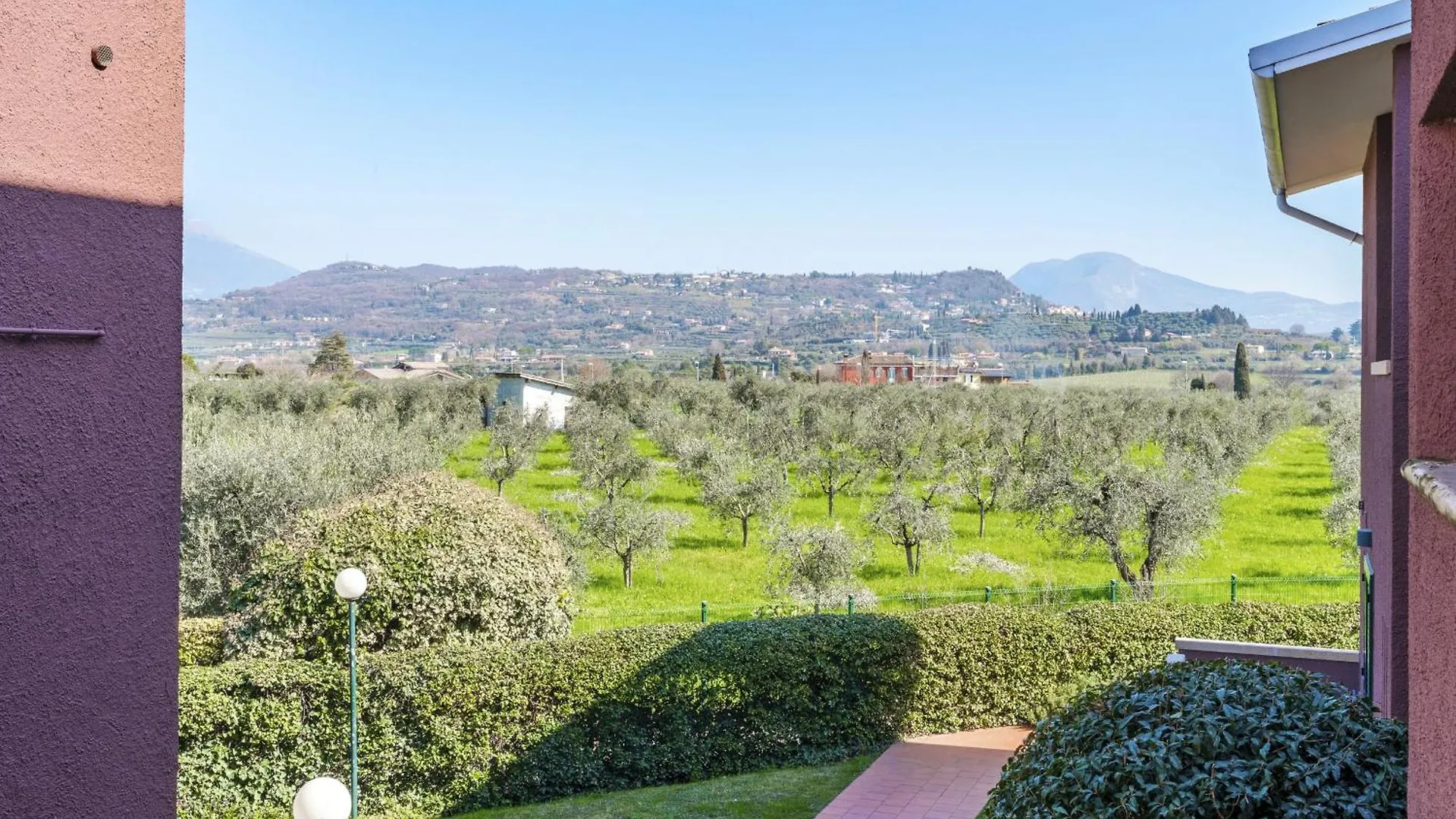 Blue View 3 - Regarda Travel Apartment Bardolino