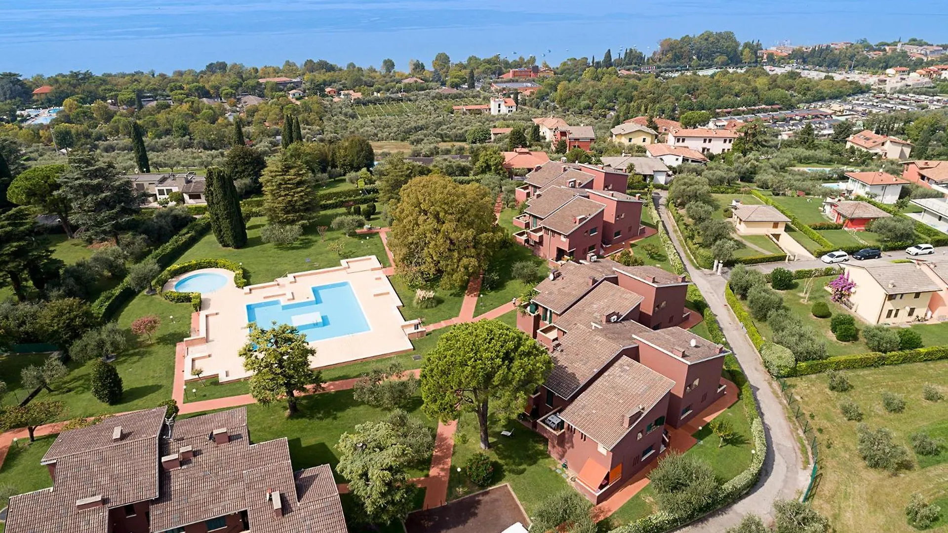 Blue View 3 - Regarda Travel Apartment Bardolino