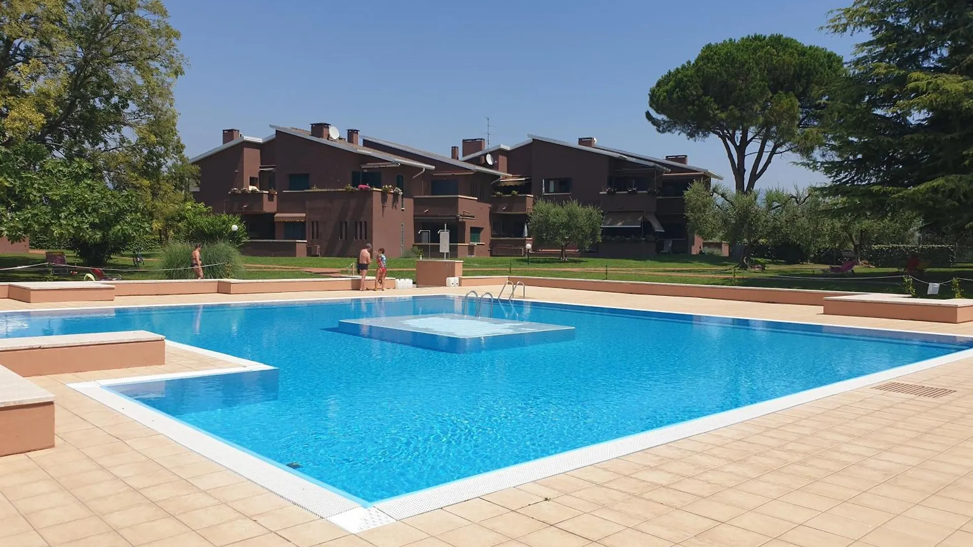 Blue View 3 - Regarda Travel Apartment Bardolino